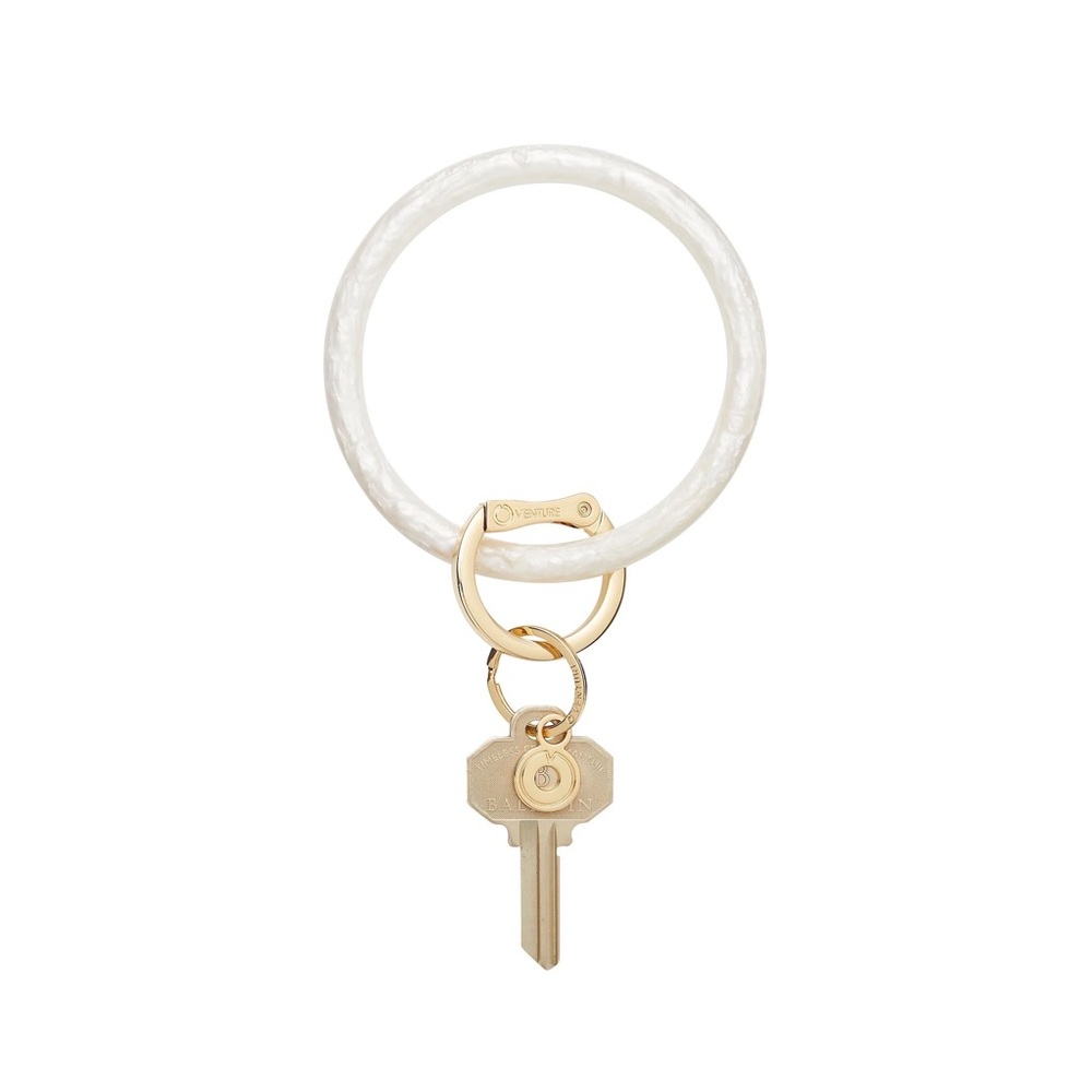 Marshmallow Resin Oventure Ring